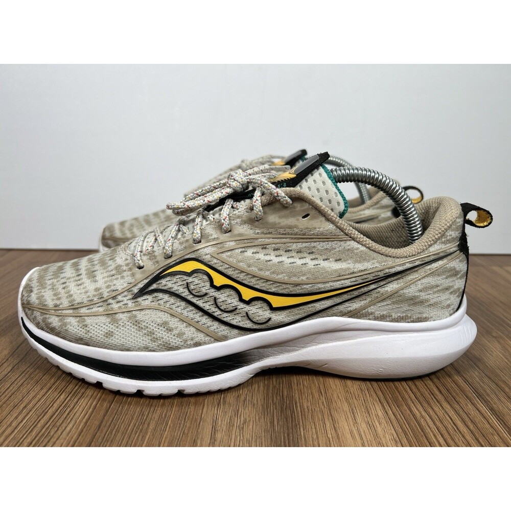 Saucony Women's Kinvara 13 Running Shoes in Composite S10723-35 Size 10 Sneaker